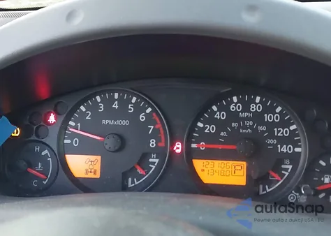 2015 Nissan Xterra S z USA, uszkodzony, nr VIN 5N1AN0NW7FN658778